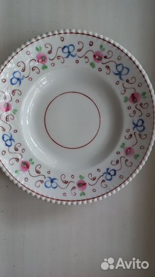 Тарелка фарфоровая старинная Кузнецов