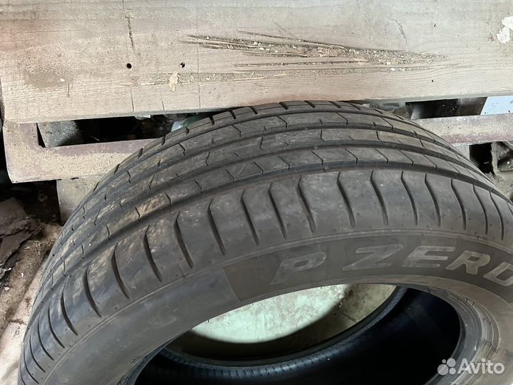Pirelli P Zero 235/55 R18 100V