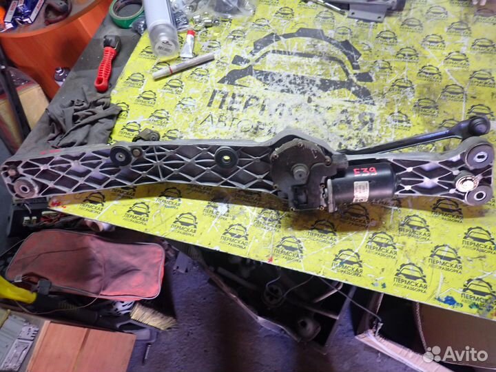 Трапеция стеклоочистителей BMW 5-serie E39