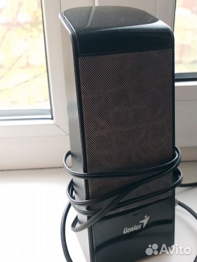 Компьютерные колонки Genius HP-J200