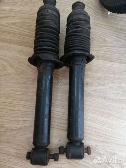 Стойки ваз 2110 задние