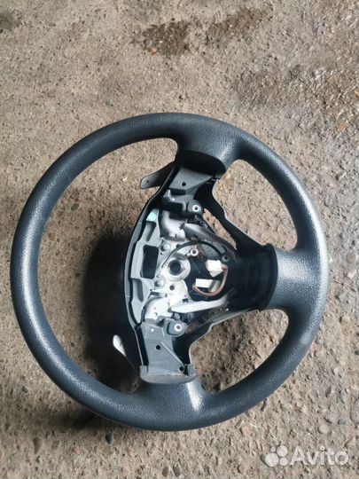 Руль Toyota Corolla 150 1ZR-FE 2008