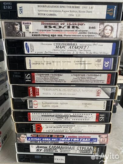 Видеокассеты VHS 79 штук
