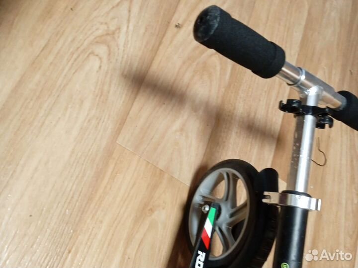 Самокат детский двухколесный бу