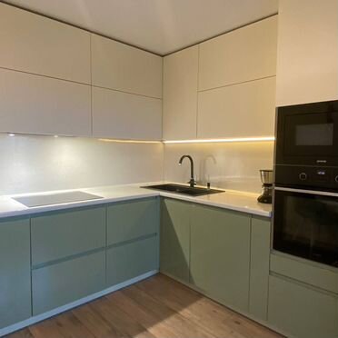 2-к. квартира, 56 м², 4/5 эт.