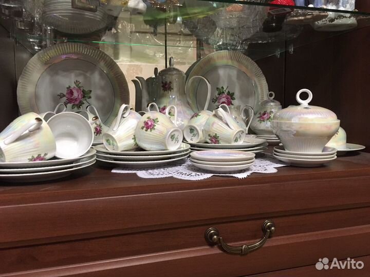 Набор посуды (сервиз) на 12 персон чайный