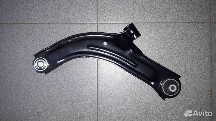 Рычаг передний nissan Note E11/ Micra K12