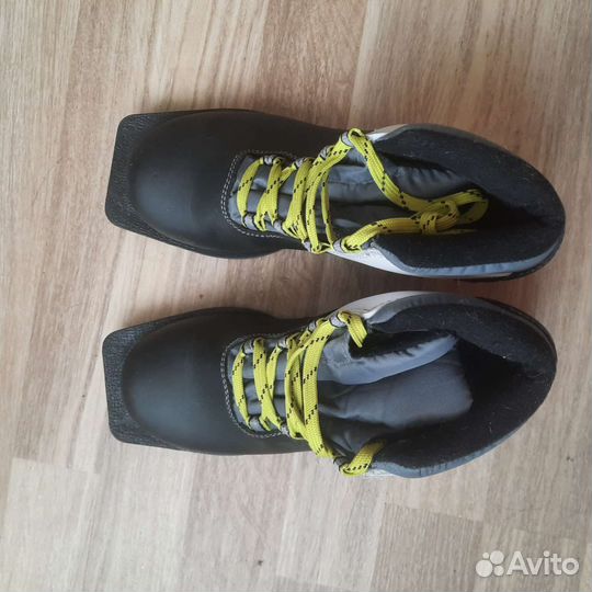 Лыжные ботинки Quechua - Capcir 37 размер