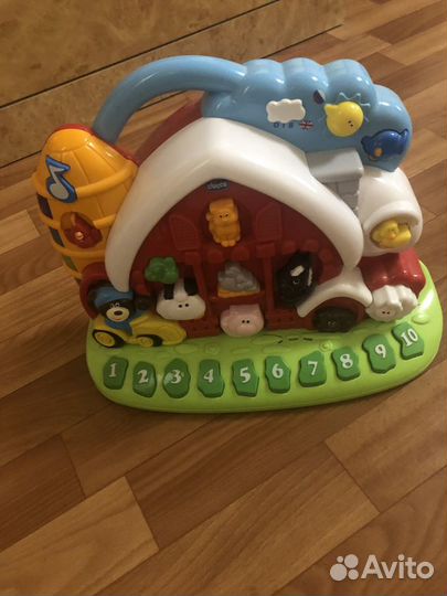 Игрушка Ферма музыкальная на русском и английском