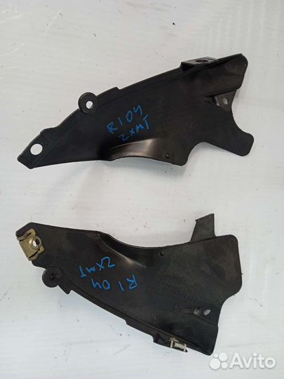 Yamaha R1 2004-2006. Пластик. Накладки