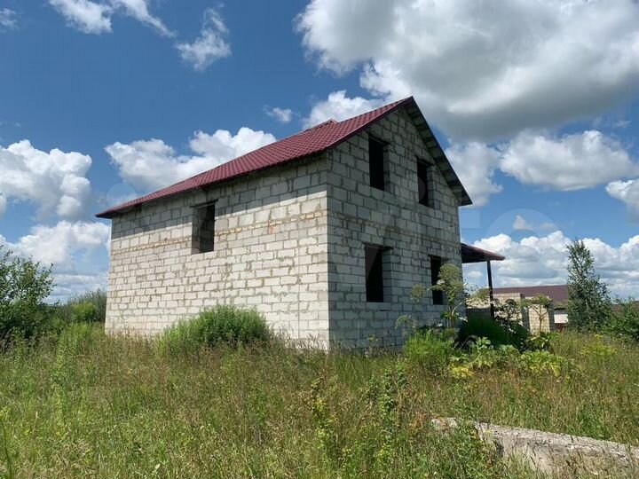 Дом 200 м² на участке 10 сот.