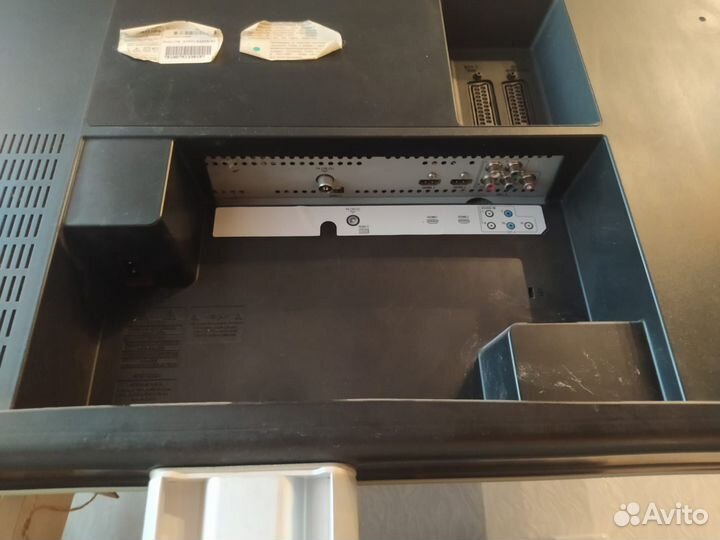 Телевизор Philips37