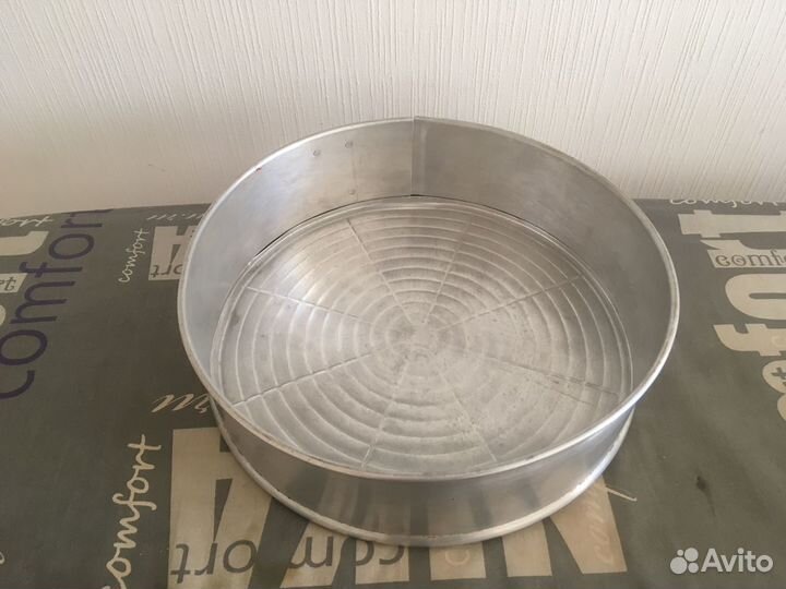 Разьемная форма для выпечки