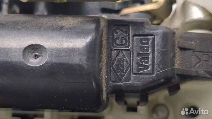 Замок двери Renault Kangoo, 2004