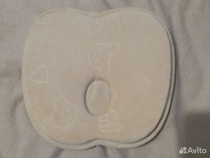 Подушка ортопедическая для новорожденных