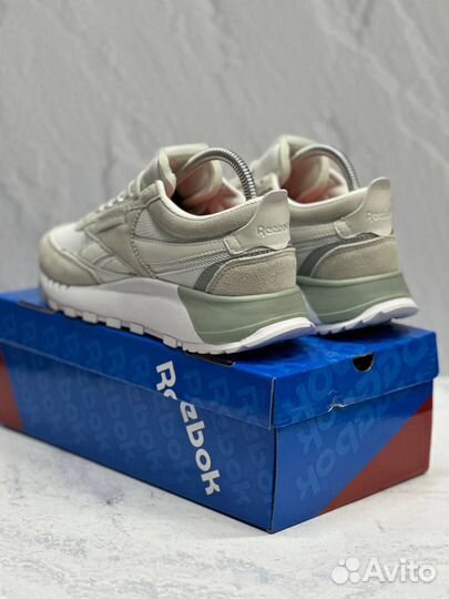 Кроссовки Reebok 42 размер