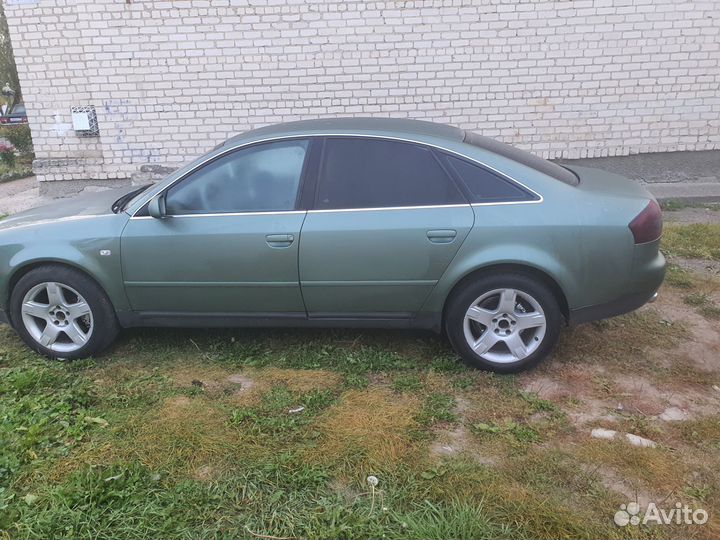 Audi A6 2.4 МТ, 2002, 304 888 км