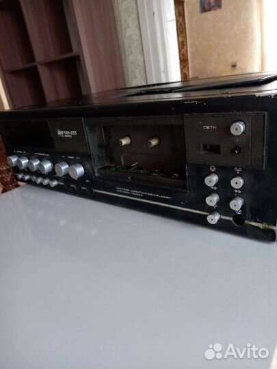 Магнитофон маяк 233