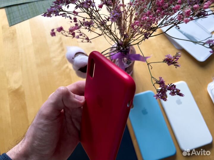 Чехол Apple Silicone Case iPhone Xs Max Красный