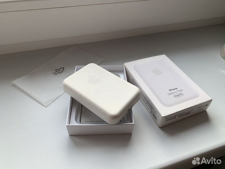 Повербанк magsafe для iPhone