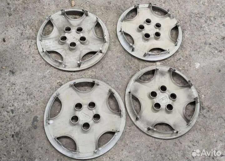 Колпаки на колеса r 15 nissan