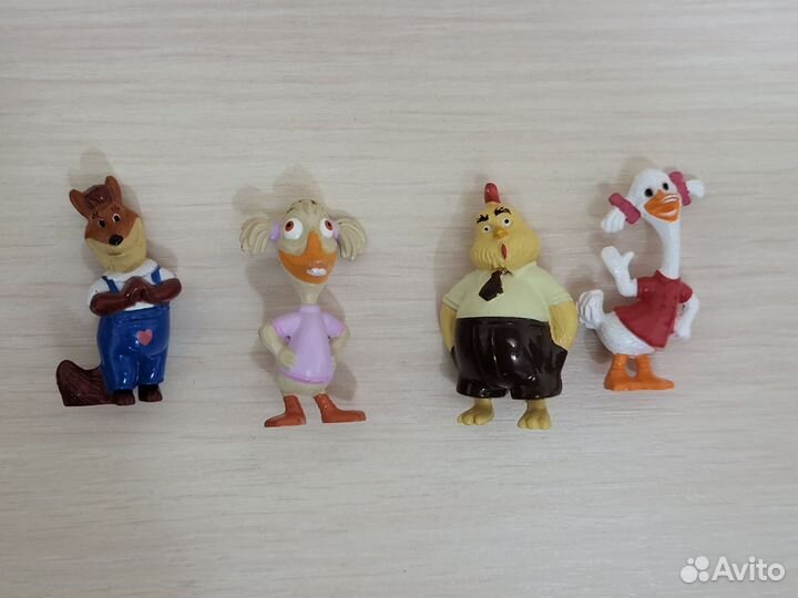 Игрушки из Киндера (Цыпа), игрушечная посуда