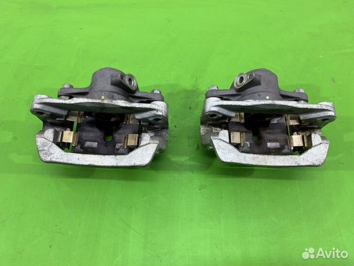 Суппорт Subaru Forester SJ S13 задний