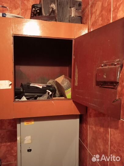 Сейф металлический бу