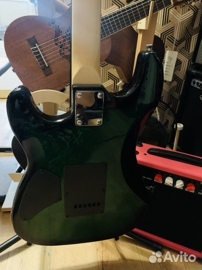 Электрогитара + Комбик + Чехол (комплект)