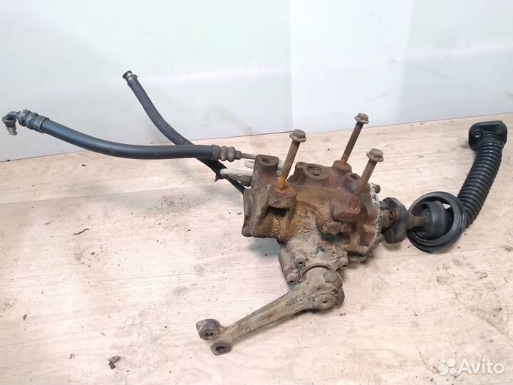 Рулевой редуктор Mercedes-Benz 190 W201 M102