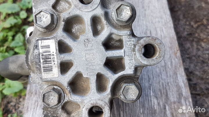 Насос гур Джип Гранд Чероки wk\wh