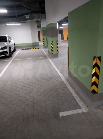 Машиноместо, 26 м²