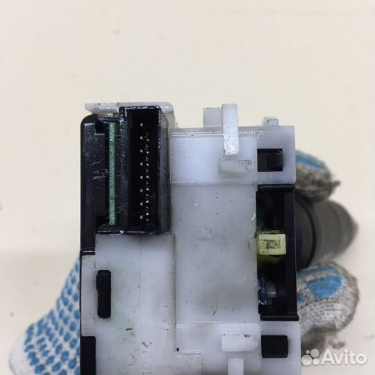 Переключатель поворотов подрулевой Nissan Note E11