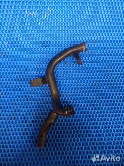 Патрубок Volkswagen Tiguan 8R CAW 2012