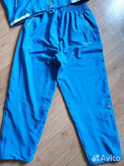 Прогулочный спортивный костюм, р. 46-48