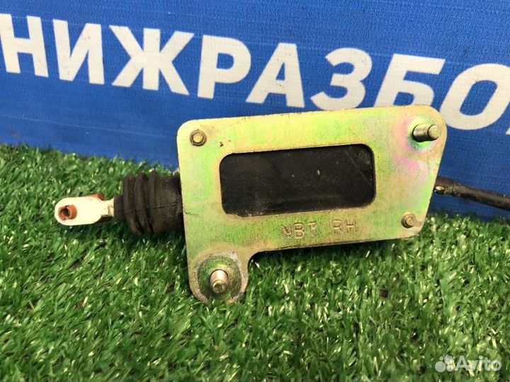 Активатор замка двери передний правый Kia Sportage