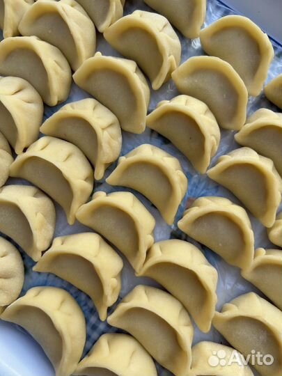 Продам домашние пельмени и вареники ручной лепки