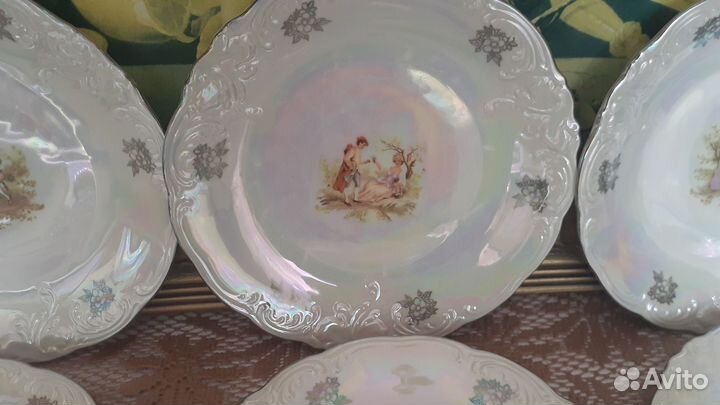 Фарфоровые тарелки Wawel