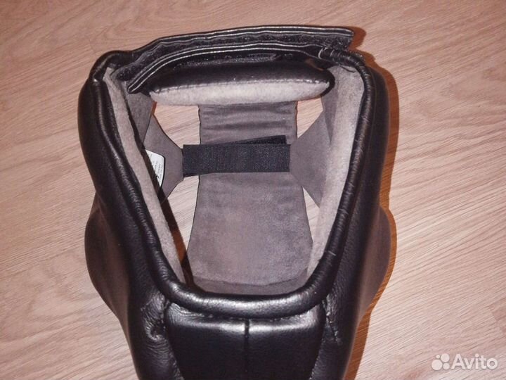 Шлем для единборств