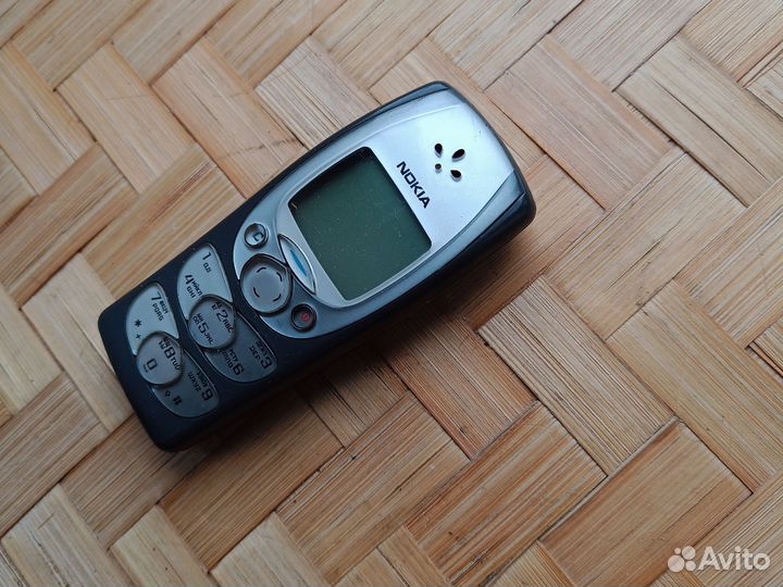 Nokia 2300