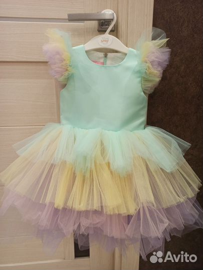 Платье для девочки 104р