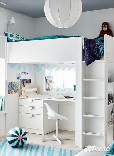 Детская кровать чердак со столом IKEA