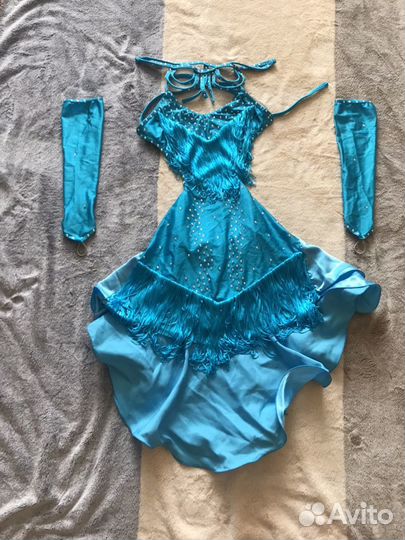 Платье для бальных танцев