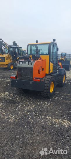 Фронтальный погрузчик Kyloton ZL20, 2023