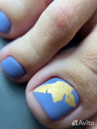 Маникюр педикюр