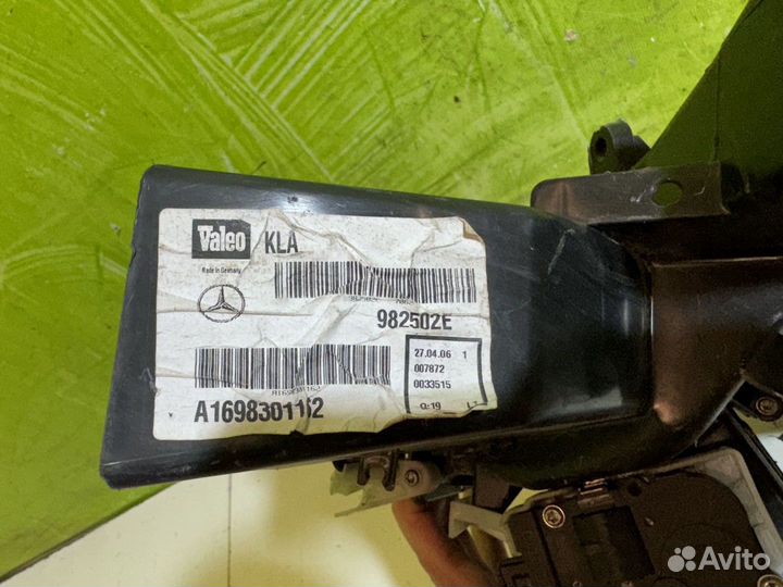 Воздуховод печки Mercedes W169 A1698301162