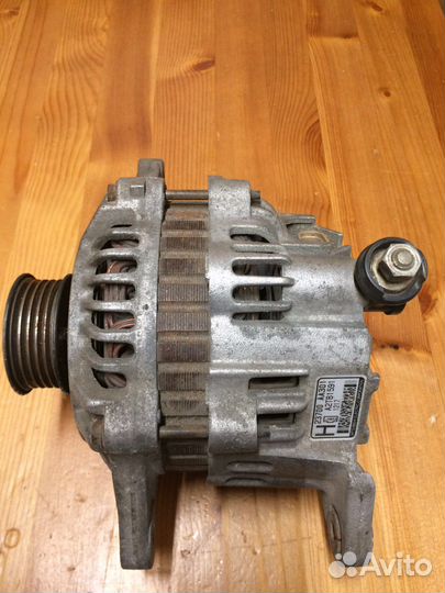 Генератор на mitsubishi