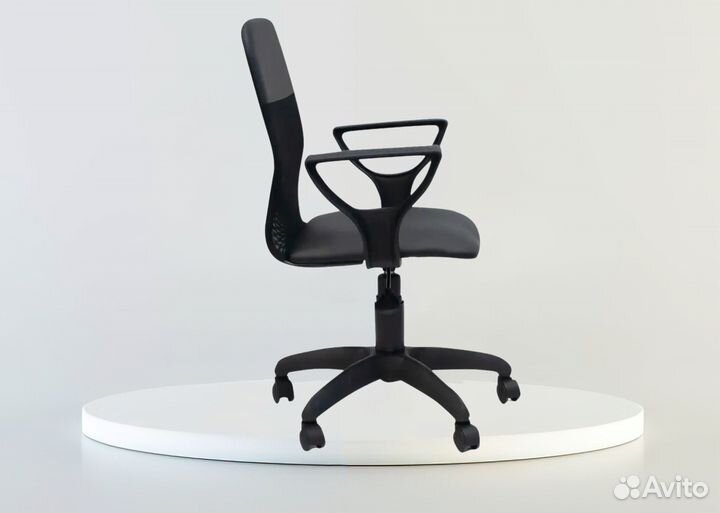 Офисное кресло Элегия М1