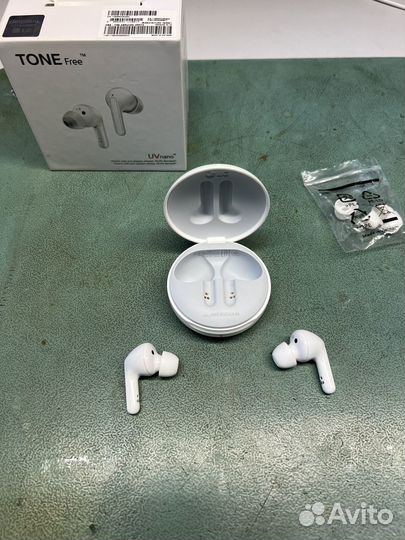 Наушники LG hbs-fn6