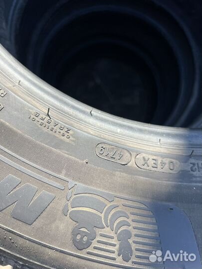 Dunlop Bb490 235/65 R17